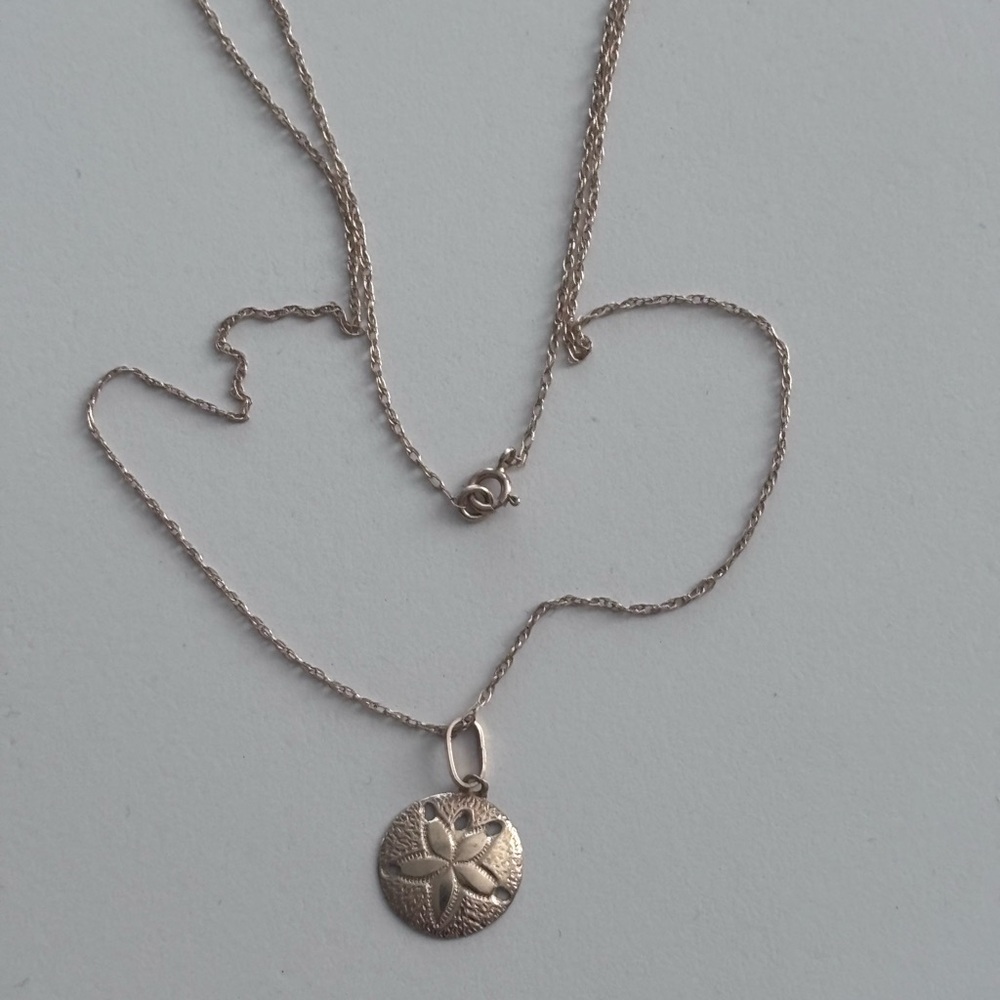 Dainty 14K Yellow Gold Sand Dollar Necklace